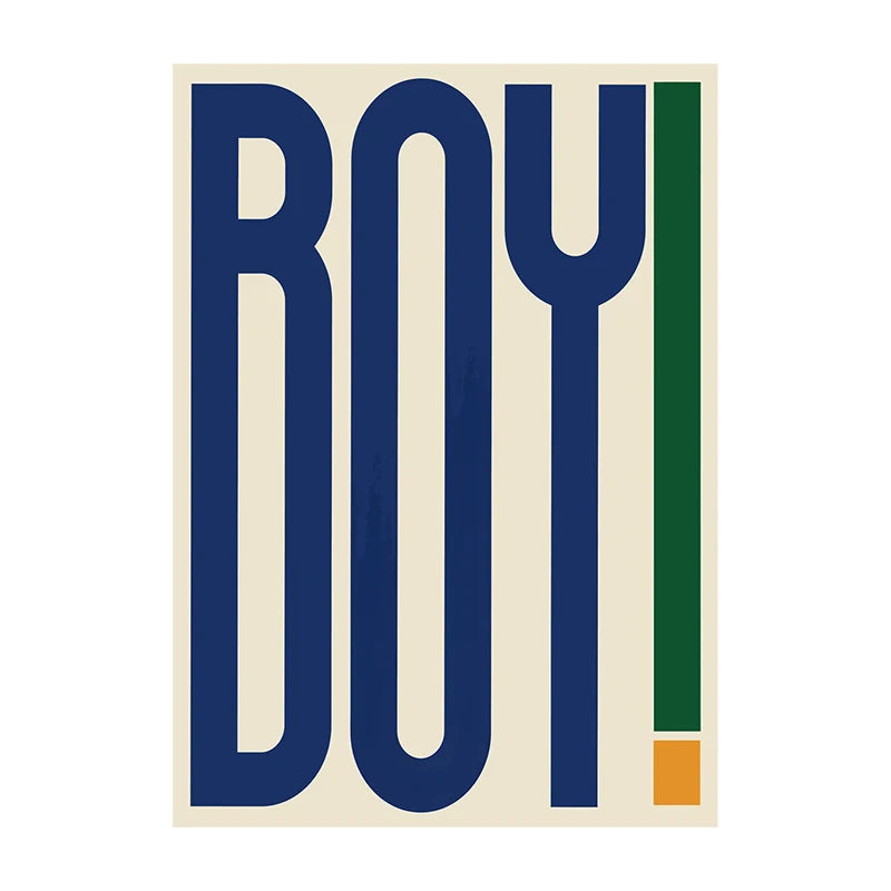 Affiche typographique moderne “BOY!” en bleu avec point d’exclamation vert et orange, style graphique vintage pour chambre d’enfant ou déco pop colorée.