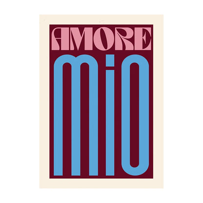 Affiche murale moderne avec message “Amore Mio” en typographie rétro colorée, idéale pour une déco pop, romantique et graphique.